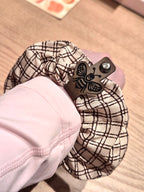 latte check scrunchie