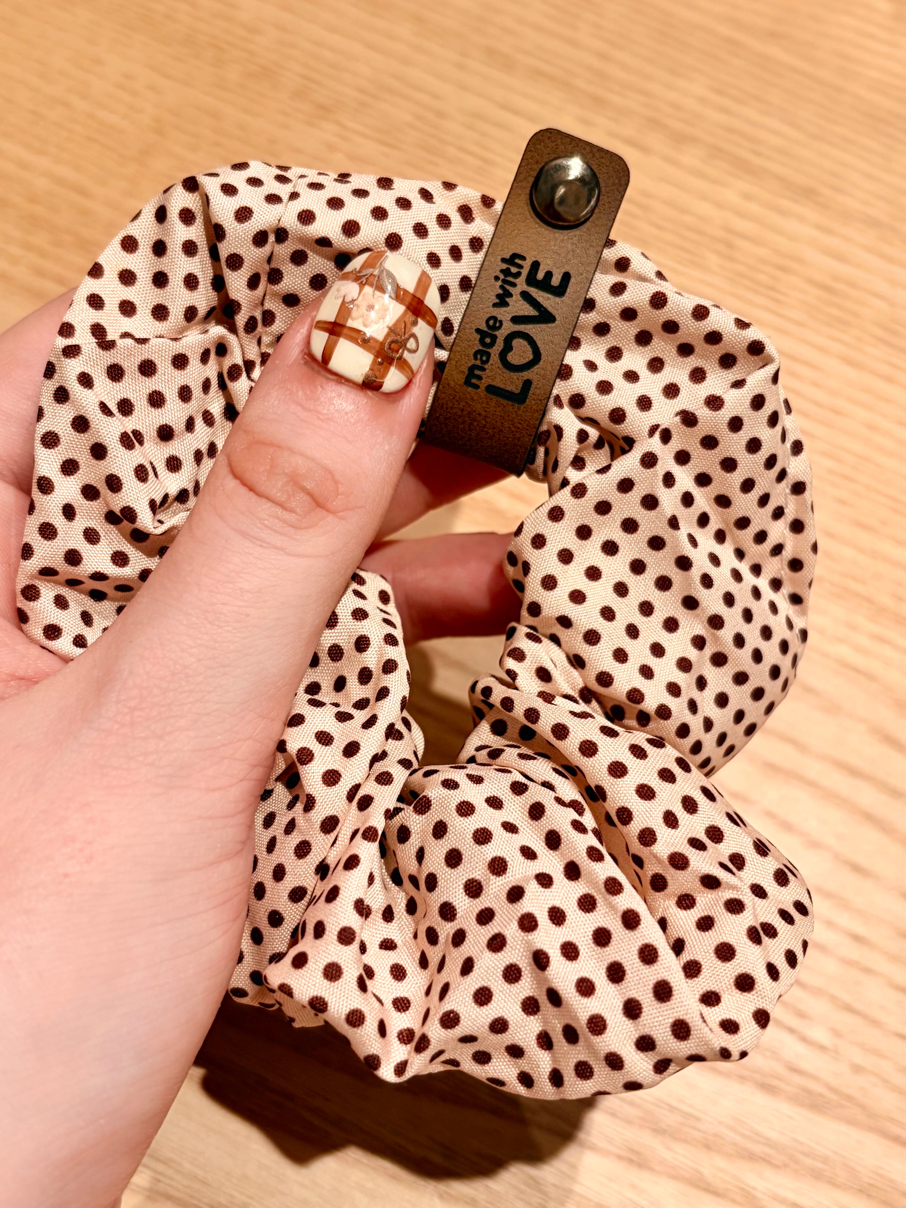 little dots scrunchie